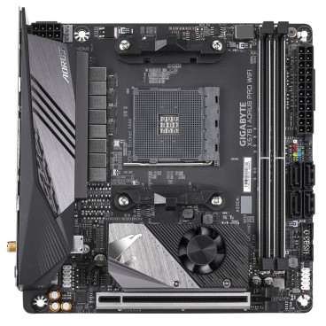 Gigabyte X570 I AORUS PRO WIFI (rev. 1.0) AMD X570 Emplacement AM4 mini ITX