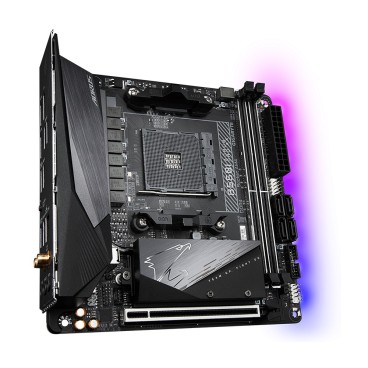 Gigabyte B550I AORUS PRO AX AMD B550 Emplacement AM4 mini ITX