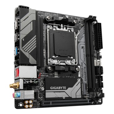 GIGABYTE A620I AX Carte Mère - Prend en charge les processeurs AMD Ryzen 8000, VRM numérique 5+2+1 phases, jusqu'à 6400MHz DDR5