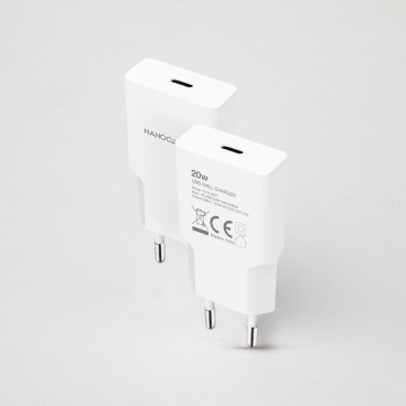 Nanocable 10.10.2021 chargeur d'appareils mobiles Smartphone Blanc Secteur Charge rapide Intérieure