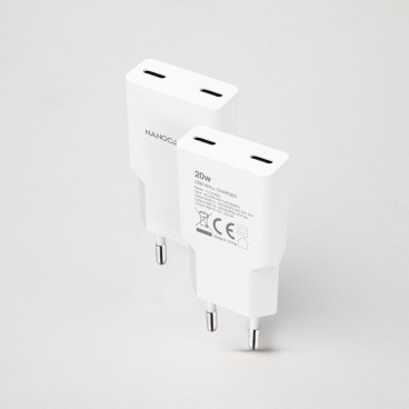 Nanocable 10.10.2023 chargeur d'appareils mobiles Smartphone Blanc Secteur Charge rapide Intérieure